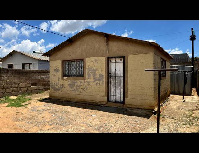 0 BEDROOM HOUSE FOR SALE IN TSHEPISONG
